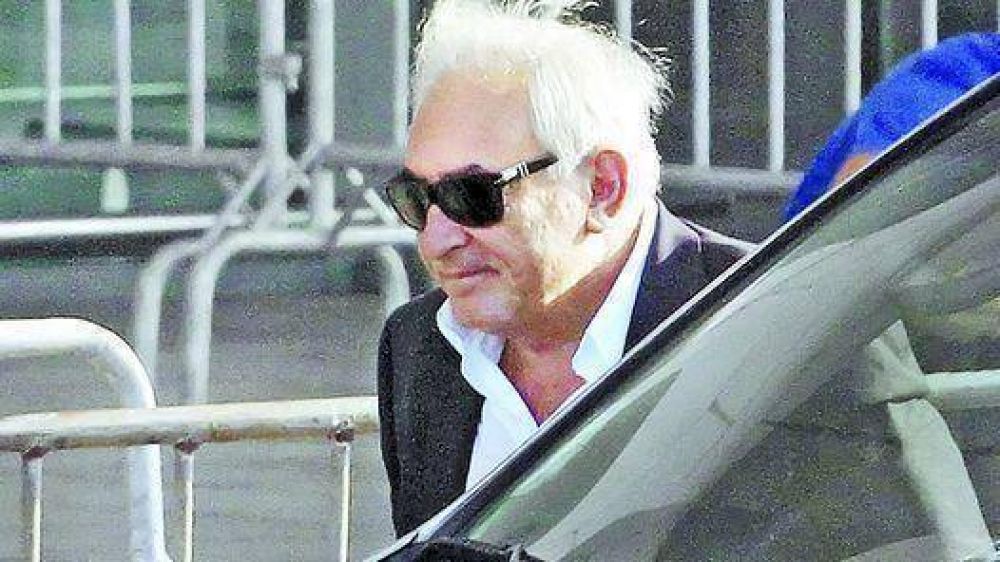 Para Strauss-Kahn fue �est�pido� tener una relaci�n con la mucama