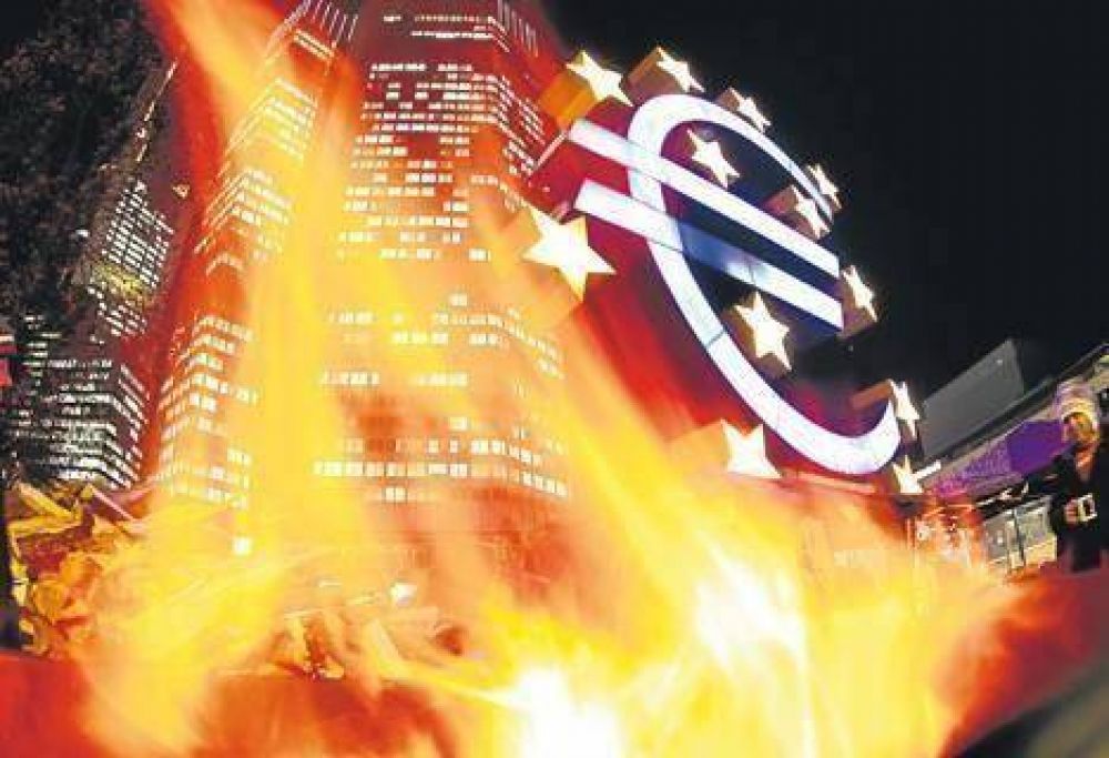Debilitado y frente a su �ltima oportunidad, el euro busca salir a flote