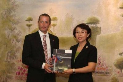 Lomas participar� de la Feria Internacional de Comercio de Servicios de Beijing en 2012
