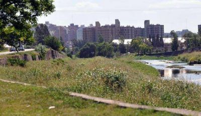 La limpieza del r�o Suqu�a se vuelve a tercerizar