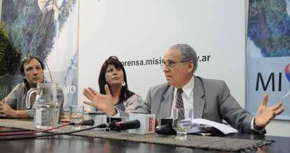 El Gobierno denunci� posible desv�o de tarjetas del plan Hambre Cero