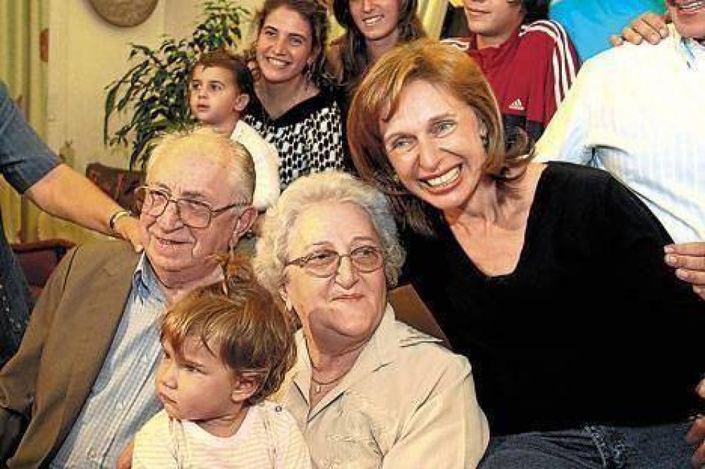 La familia Alperovich-Rojks domina la poltica y los negocios de Tucumn