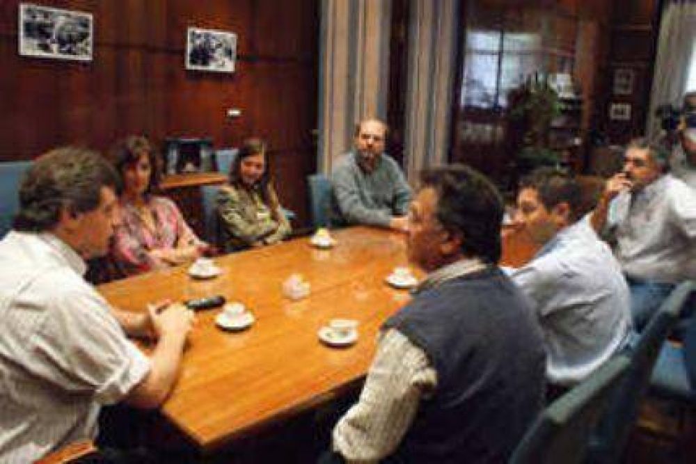 Pulti se reuni� con parte de los diputados electos de Mar del Plata