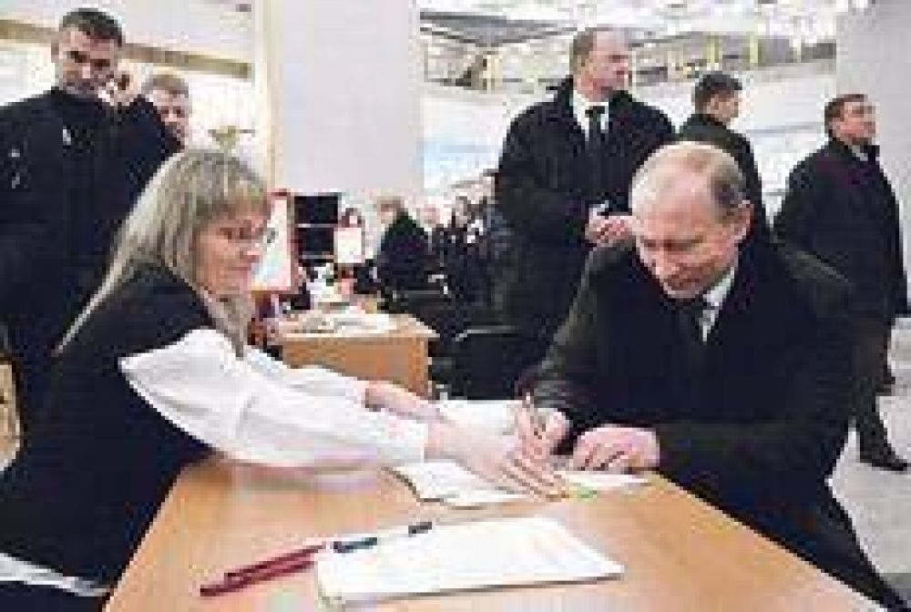 Putin gan�, pero no tanto