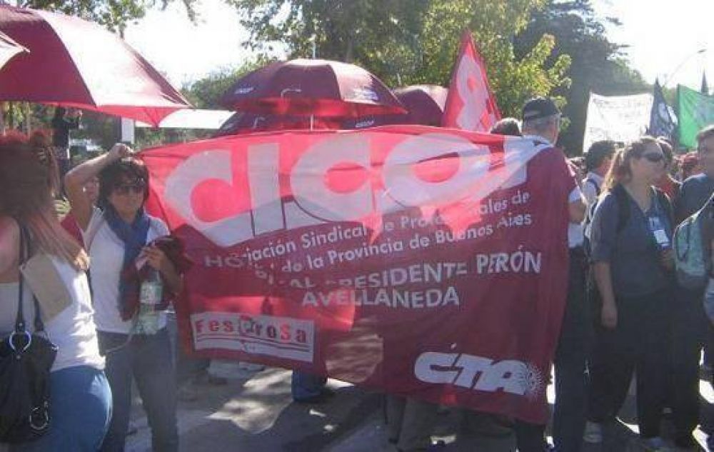 CICOP analiza campa�a por aumento salarial para los profesionales