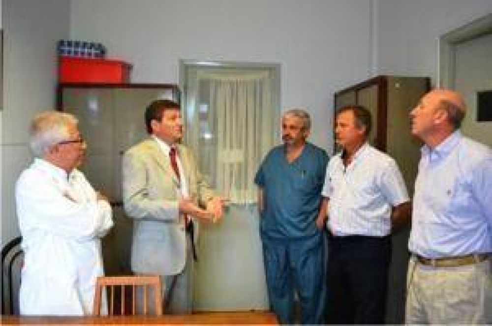 Entrega de ec�grafo en Pasteur 