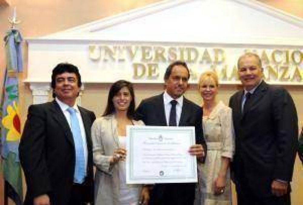Scioli en la UNLaM destac� rol de universidades para desarrollo del estado