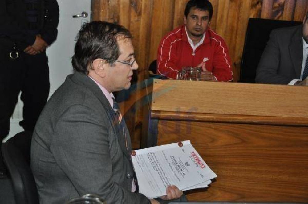 El forense asegur� que la anciana fue brutalmente golpeada y luego apu�alada