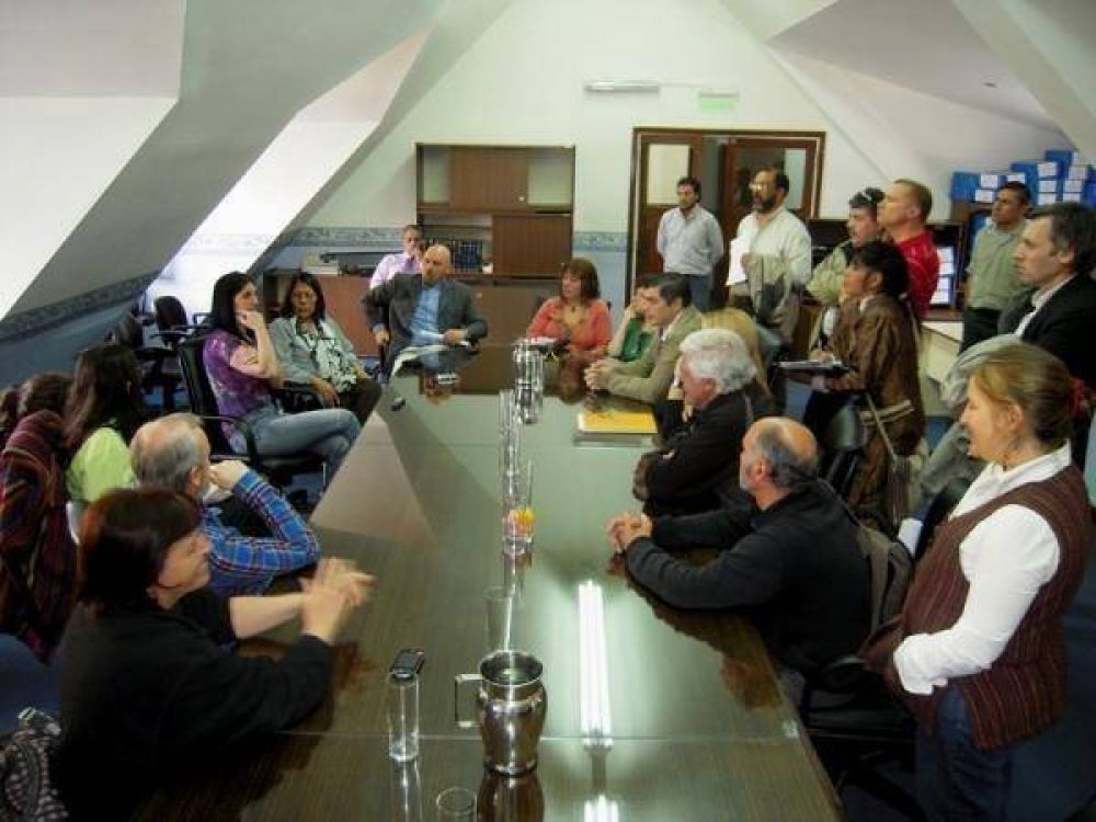Entidades plantean ante legisladores la defensa de la Reserva R�o Vald�z