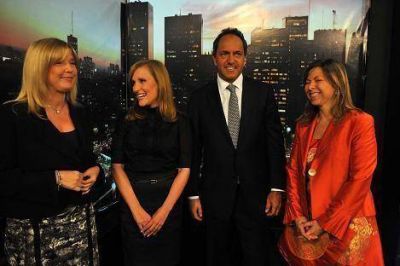 Scioli mantuvo una reuni�n con Gvirtz, �lvarez Rodr�guez y Betakis