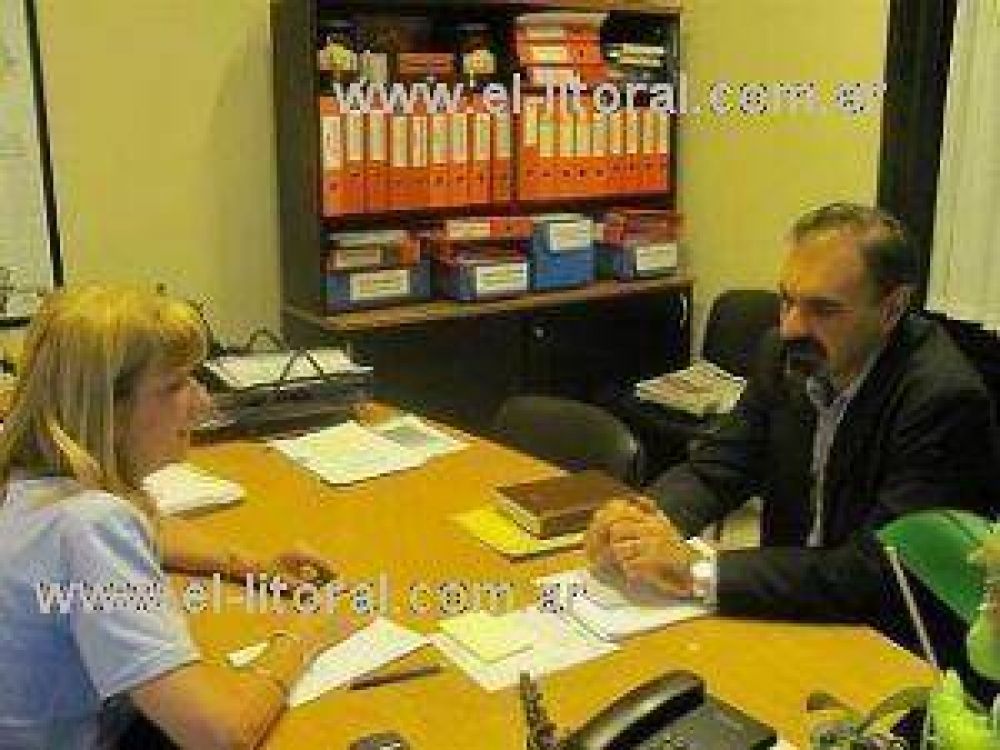 Con asunciones en Mercedes, se inici� el recambio en municipios del interior
