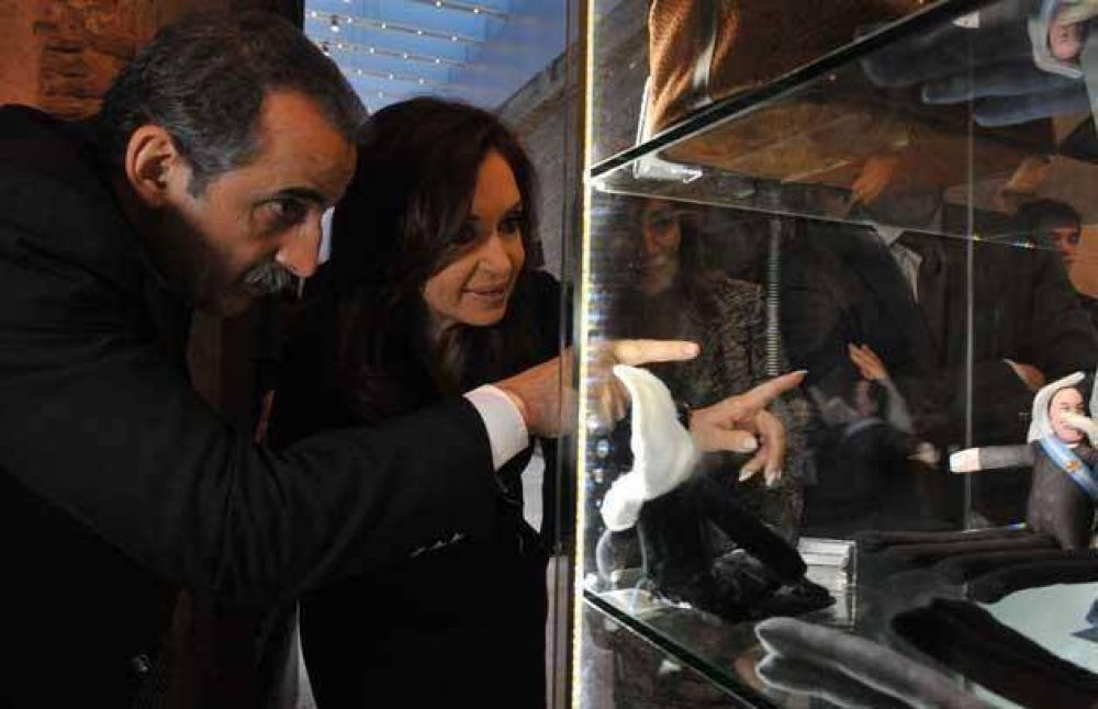 M�s all� del cargo, Cristina dej� en claro la importancia de Moreno en el Gobierno