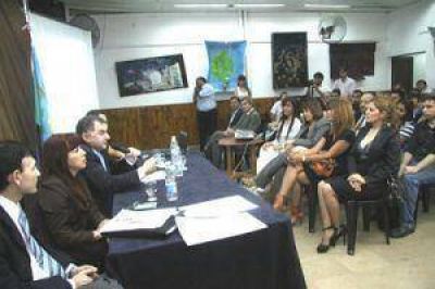 El nuevo Sistema Unico de Boleto Electr�nico ya funciona en Varela: Tarjetas gratis para todos