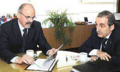 Tomada y Moreno analizaron la situaci�n de la empresa AGFA: Descartaron ayuda econ�mica del Estado nacional