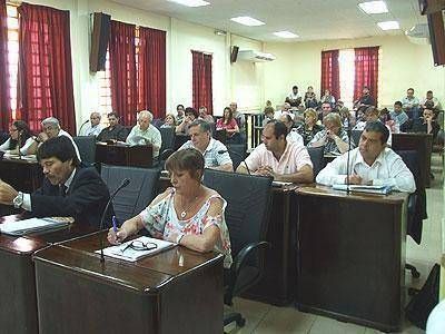 LAN�S: Aprobaron el aumento de tasas y el Presupuesto