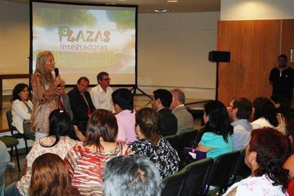 El Gobierno de la provincia celebr� el D�a Internacional de las Personas con Capacidades Diferentes