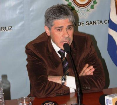 An�bal Billoni a Educaci�n y Mart�nez Crespo a Salud