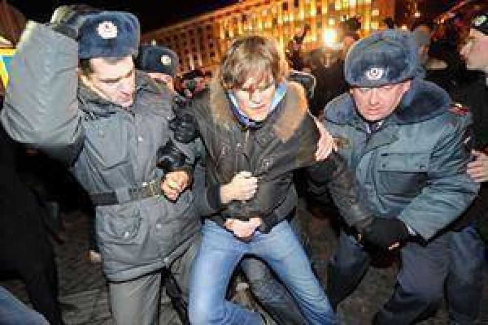 El Kremlin combate las protestas con arrestos masivos