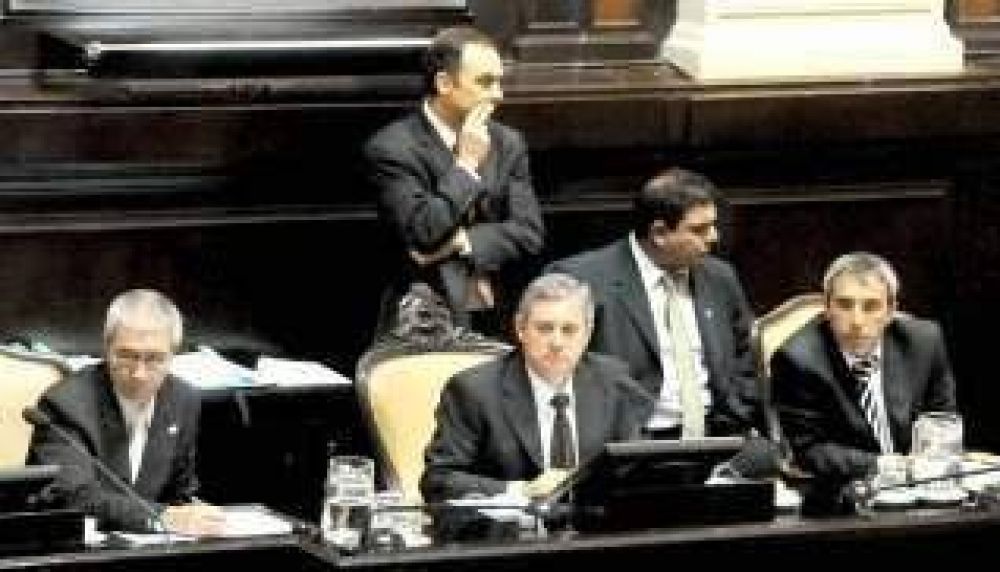 Horacio Gonzalez, reelegido presidente de la C�mara de Diputados de la provincia