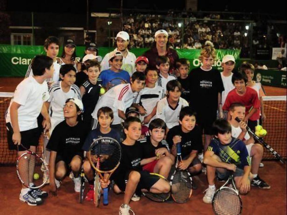 M�naco derrot� a Gaudio en la gran exhibici�n en el Mendoza TC