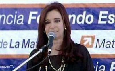 Cristina, en la escuela �N�stor Kirchner� de Laferrere