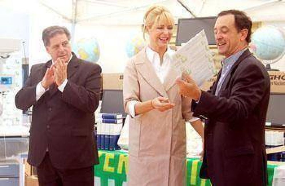 La Fundaci�n del Banco Provincia beneﬁci� a varias instituciones locales 
