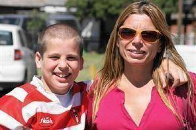 EuroDisney: a Bautista le hicieron una traqueotom�a y quieren traerlo a Argentina