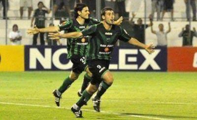 San Mart�n se trajo un punto clave de Rosario al empatar con Newell's