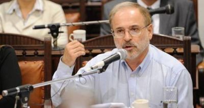 Cort�s: "Con los superpoderes estamos recortando potestades al nuevo Concejo"