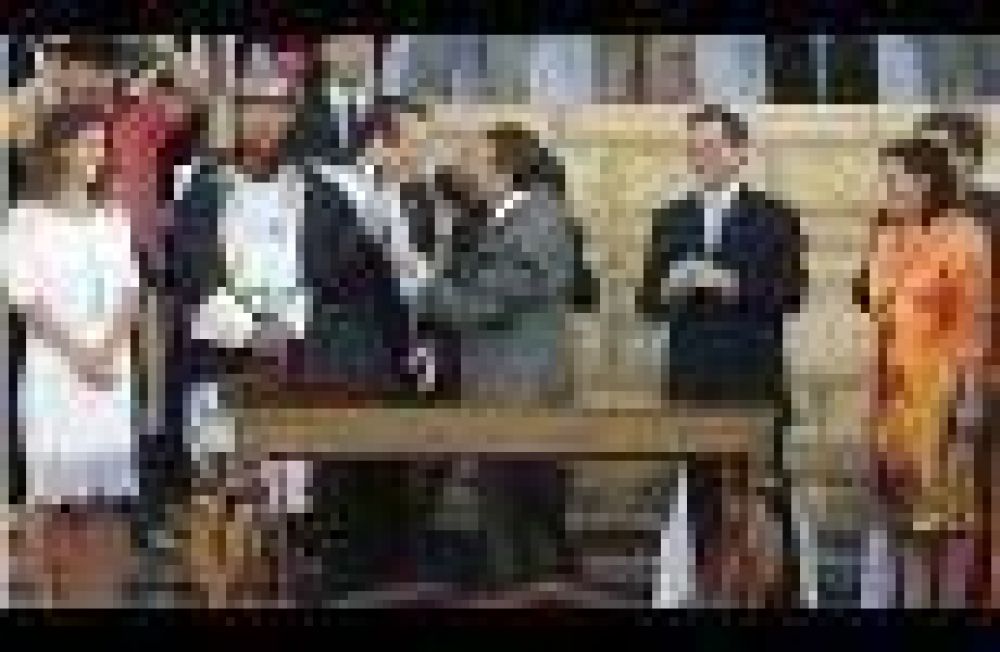 Tras recibir el bast�n mando de la Provincia, "Paco" P�rez realiz� una serie de anuncios