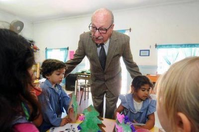 Ciclo lectivo 2012: Tenaris y el compromiso con la educaci�n