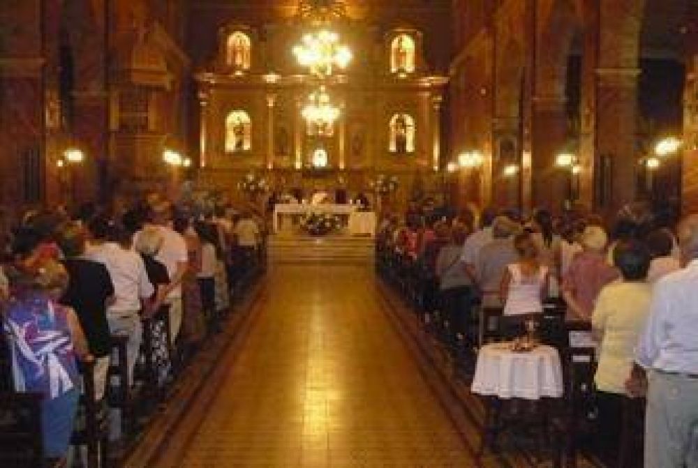 Intendente Lennon: despedida con Misa
