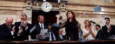 Cristina Kirchner: "Con Per�n no hab�a derecho a huelga; con nosotros s�, pero no de chantaje ni extorsi�n"