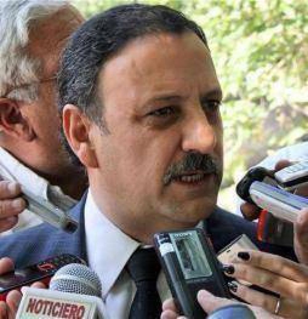 El oficialismo en bloque sali� a respaldar la gesti�n bederista