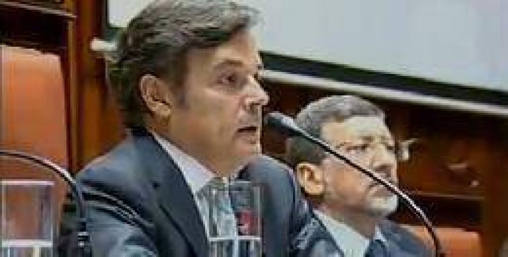 Carlos Rovira fue reelecto como presidente de la legislatura 