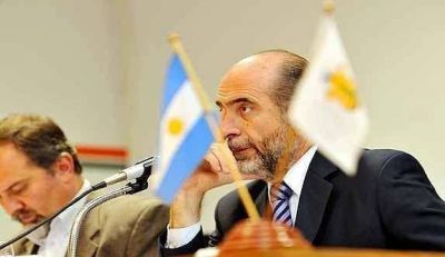 Para Vicente, Giacomino va a contramano