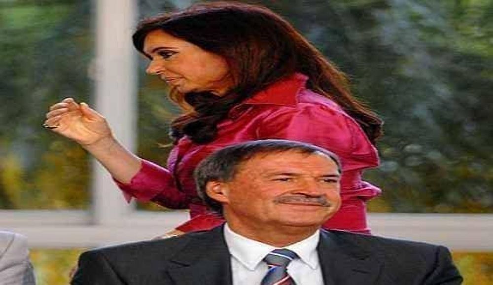 Schiaretti dice que no quiere K puros en las listas del PJ