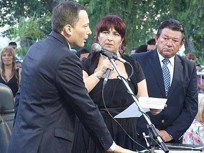 Con un repaso de los logros de su primera gesti�n, Gray arranc� un nuevo mandato