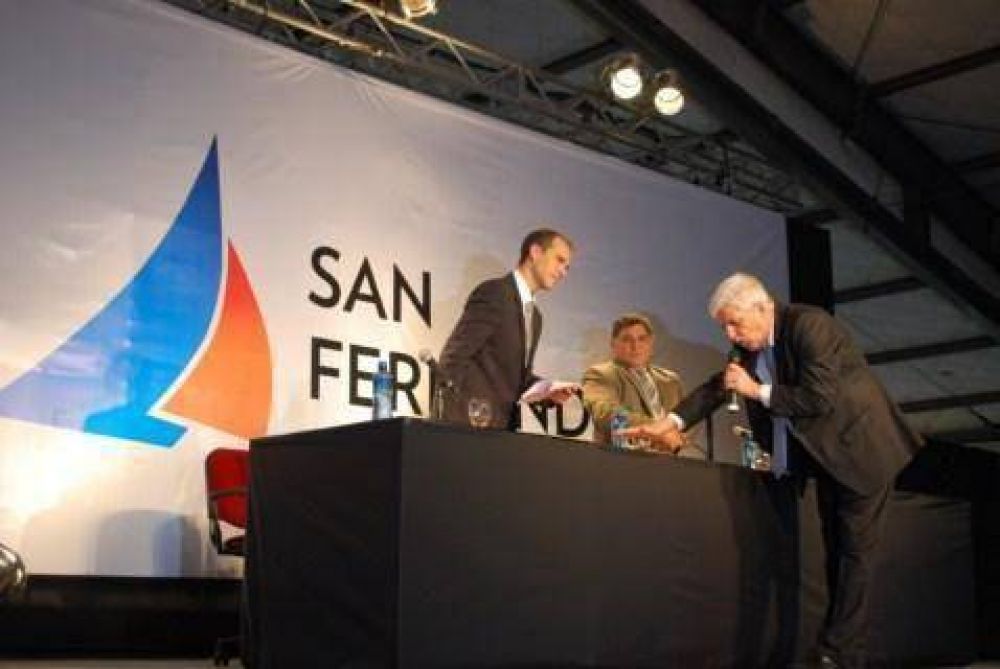 Andreotti jur� como nuevo intendente de San Fernando
