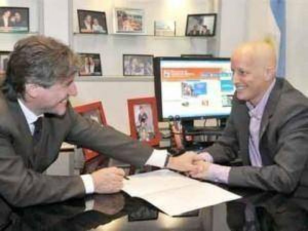 Contundente apoyo pol�tico, social y sindical a la gesti�n