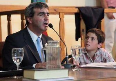 Dura�ona nuevo intendente de Areco 