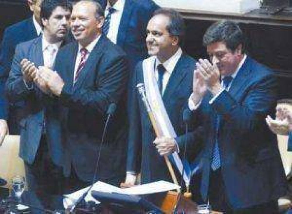 Scioli ratific� su alineamiento con Cristina, al iniciar su segunda gesti�n