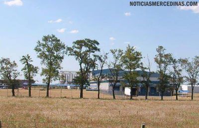 Problemas de los vecinos de Gowland incluyen contaminaci�n: realizan una asamblea