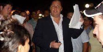 Funcionario del Ministerio de Desarrollo Social presuntamente ebrio, habr�a agredido a tareferos