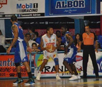 Regatas visita a Sionista en el �ltimo partido de Roe en el a�o