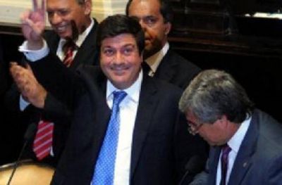 Mariotto: �Utilizaremos los foros para escuchar a todos los sectores�