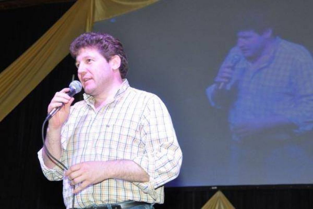 Gustavo Melella llega al d�a de la jura sin anunciar oficialmente su Gabinete
