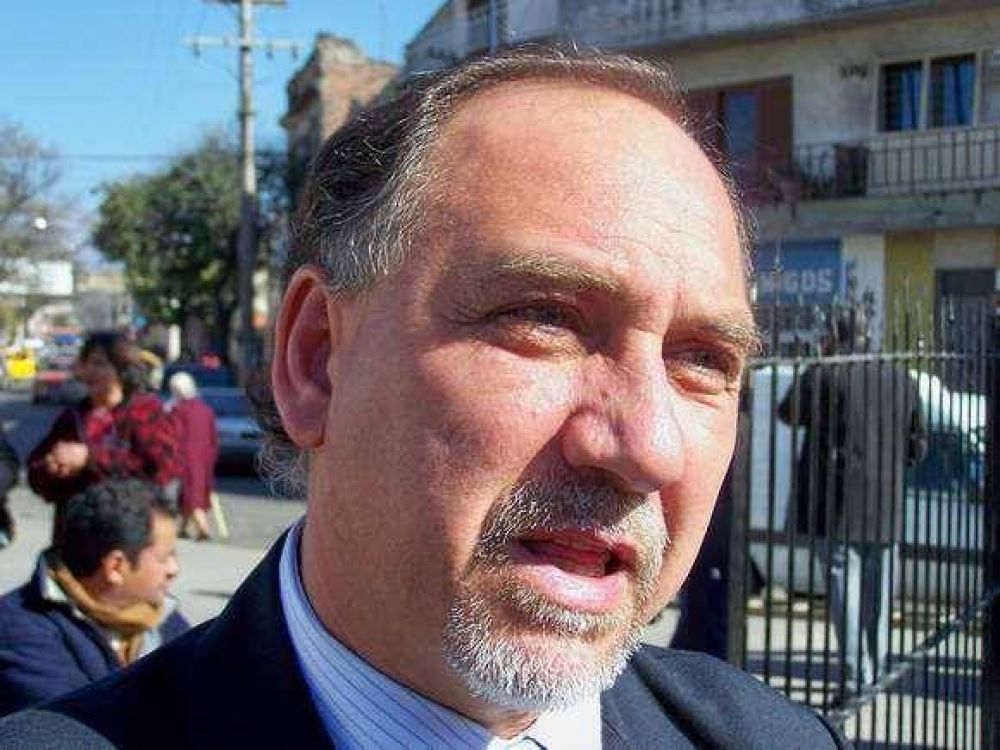 De la Zerda: conf�a en una buena elecci�n legislativa y minimiza a la oposici�n 