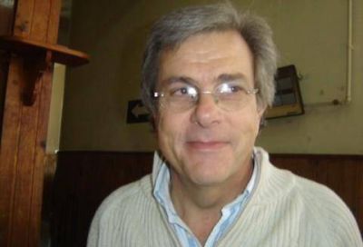 Alberto Lucc�n asegura que la prioridad del Ejecutivo, en salud, �son los que menos tienen�