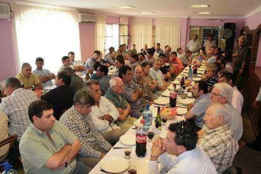Asumieron las nuevas autoridades locales de Luz y Fuerza